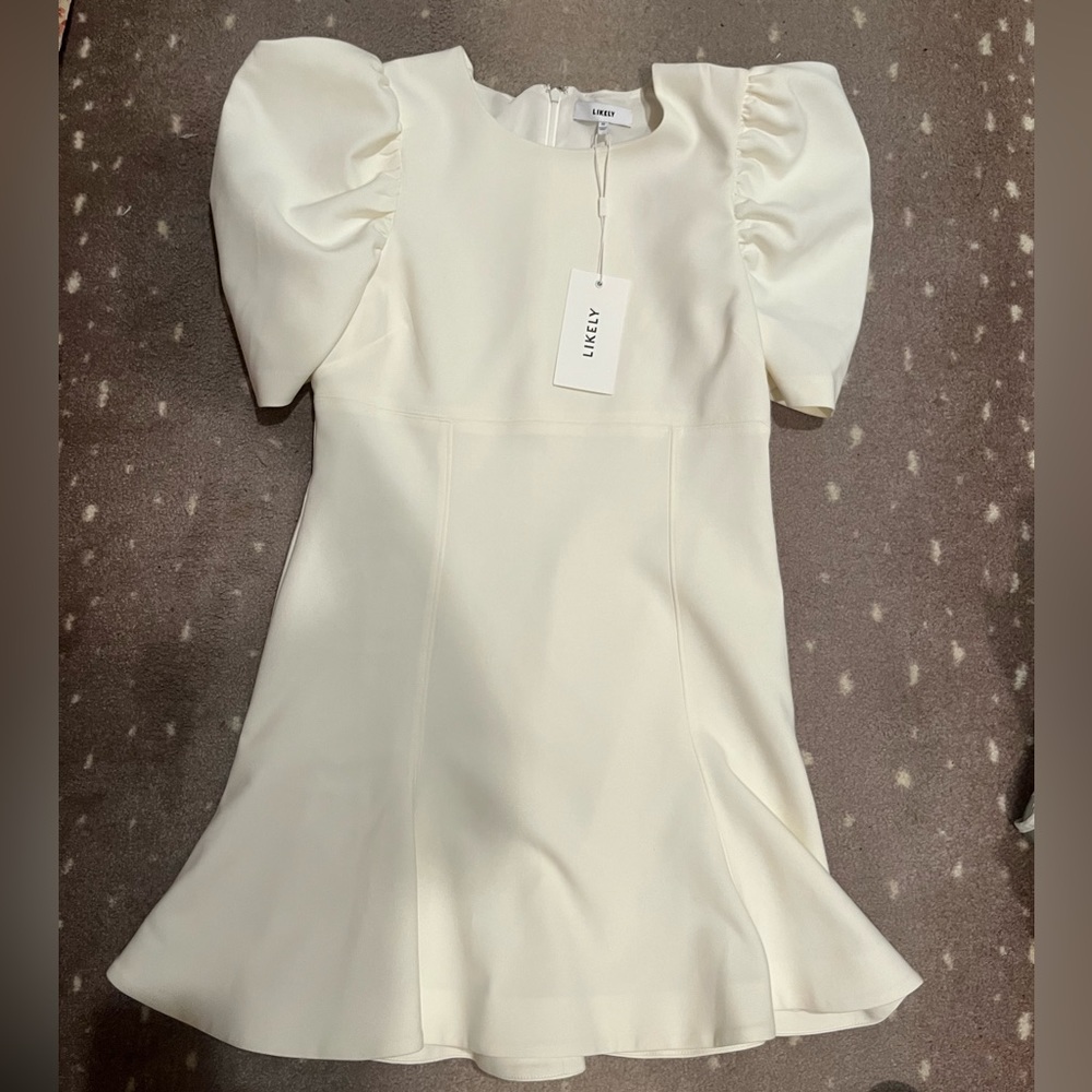 Cute fitted Likely dress. White. Sz 12. NWT